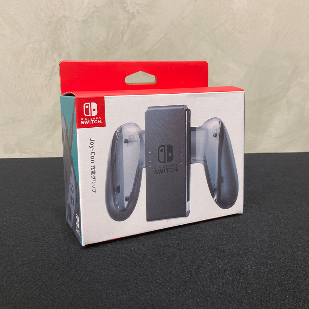 Nintendo Switch OLED/V2 Charging Grip (OEM) - (Black)
